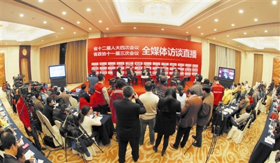 �ɕ�����