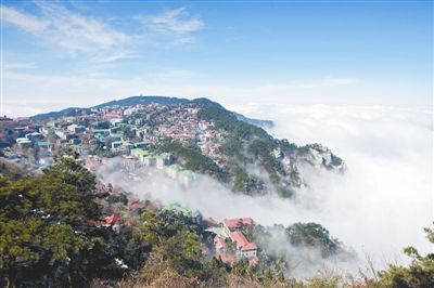 ��һɽ���Ρ����K�Y���]ɽ����ǧ���f��ʼ�����@��ζ�����]ɽԭ�еĶ�ع����γɵ������ֱ��������@���K�Y���ء�Ψ���ǈD�������ď]ɽƷ���ܓp����]ɽ���u�ȵ���ߵ춨�Ԍ��Ļ��A�� 