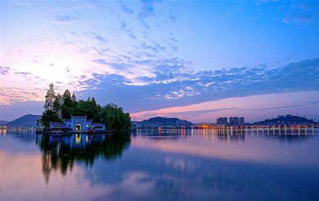 �����Sʯ���ź�