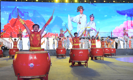 ���@��򄡹���M���H���� �����ݳ�����e��ҕ�Xʢ��24��20�r25�����S���F���^��һͬ��Ӌ�r��Ԓ����������Űl���պ������������������ݳǵ�ҹ���յ�����ו���һ���ԑ��ý�ć��Hʢ�����_��Ļ��