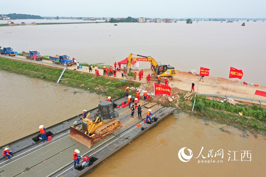 ���ڵ�·�����Mխ����܇���y��ԭ�������ކ�λ���Ä����ۘ򌢴��͙Cе�O���\�������ε��^�����f����/�z��