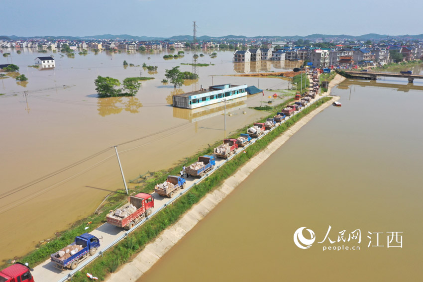 �b�d���ʯ�ϵĹ���܇����M������ӭ�A/�z��