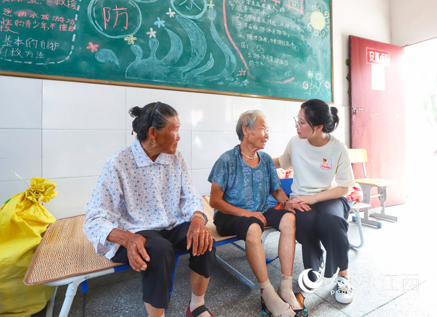 �D��Ⱥ������ɿh�R��������С�����c������Ԭ� �z��