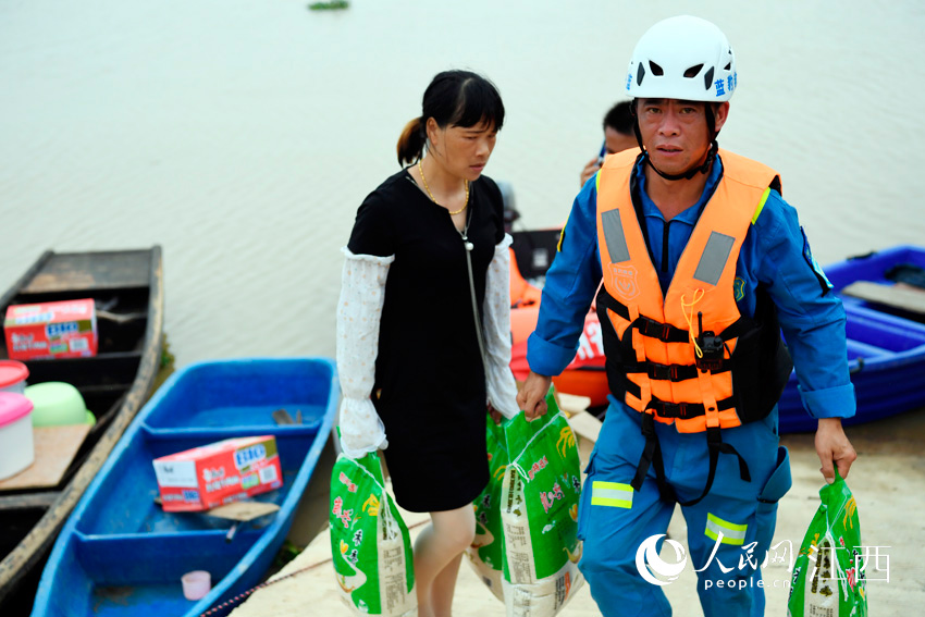 ��Ԯ�꠆T�����ܞĴ����\���Y������W �r��/�z��