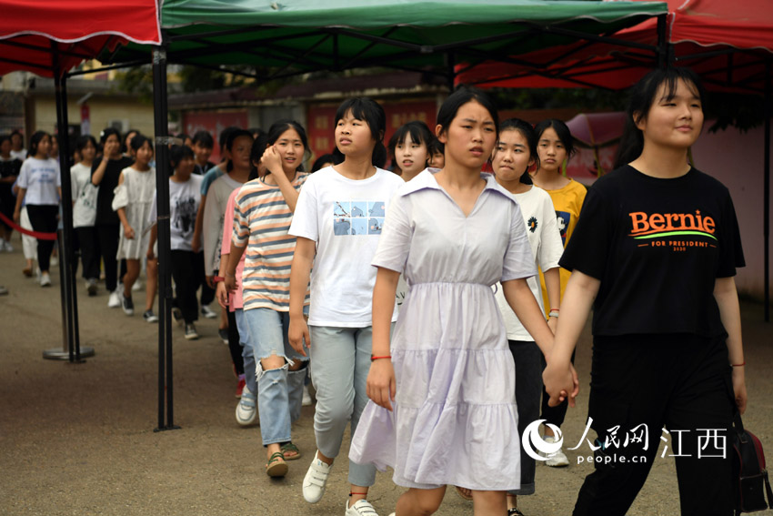 �W������������Ͷս��ЌW��ǰ��Ϥ������������W �r��/�z��