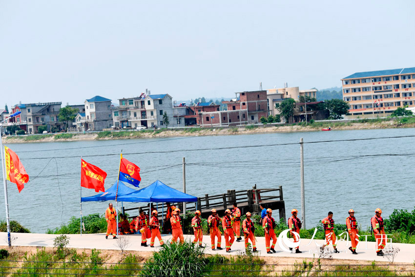 ����r��������ָ���T�ϰ�������������������̉��ϵ�����h�P��������W �r��/�z��