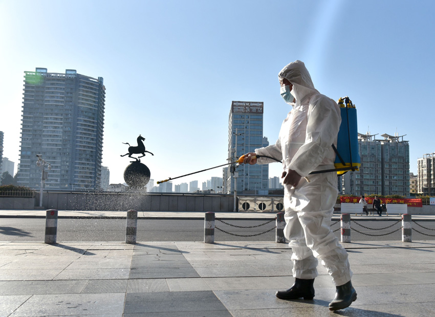 1��21�����M�ݻ�܇վ�������T���S�Ѹ����M�ݻ�܇վ�V�������������W�G�� �z��