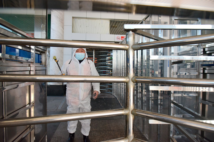 1��21�����M�ݻ�܇վ�������T���S�Ѹ����Mվ���M�����������W�G�� �z��