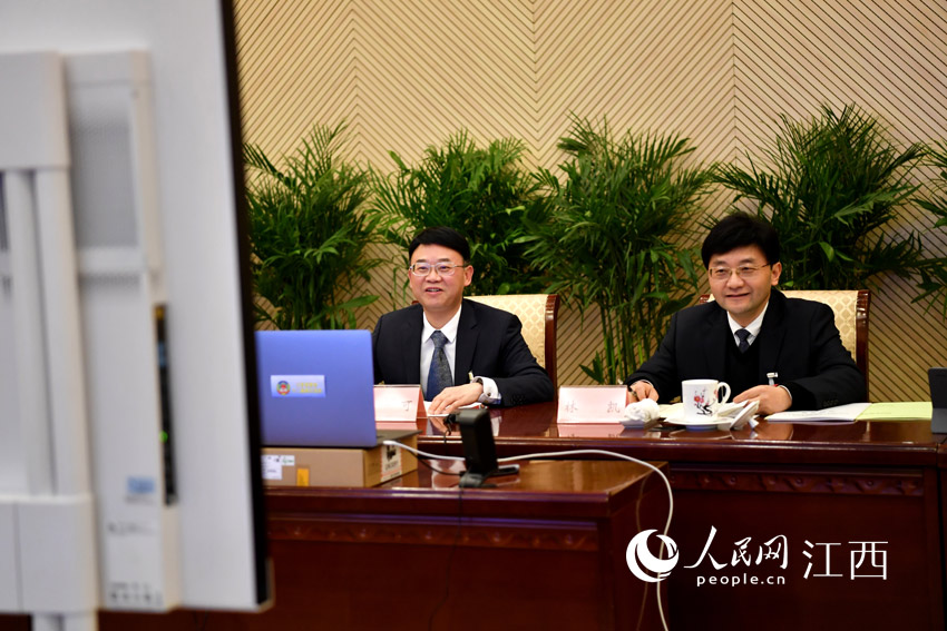 ����ʡ���f�k���d���r���hʡί���ϱ����e�k�˾��ϡ���������ӑՓ���h������W �r�� �z��