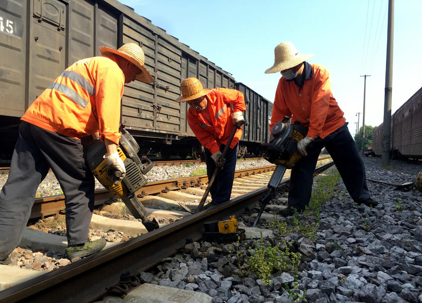 ����ƽ혵ĵض��M����������ճТ�� �z��