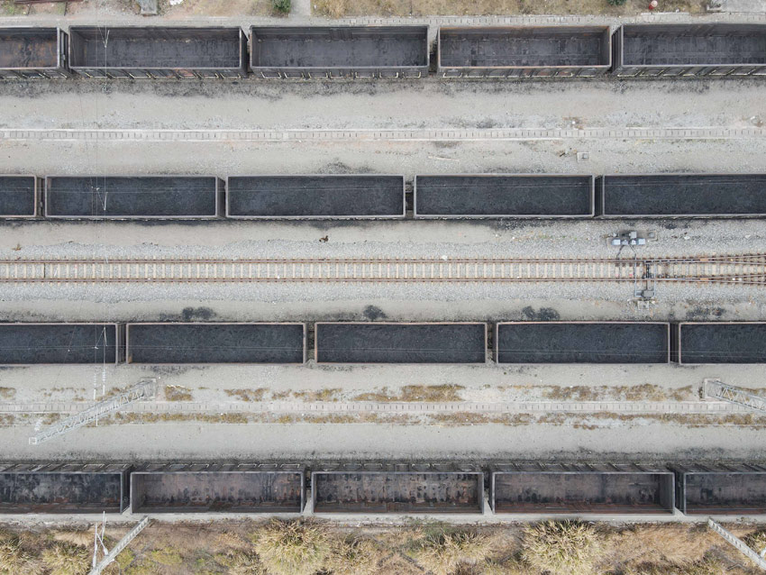 �F·�ɵ�������[�ŵ�ú܇܇�v���������A �z��