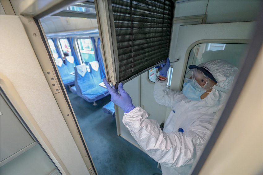 ���I�ˆT�ڰ��b�ÿ���܇�Ŀ��{�V�W��Ф�� �z