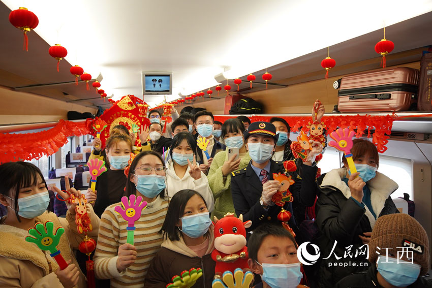 �˄չ����ˆT�c�ÿ�һ���b�܇�������N����������\���F��һ�ɼt�t�����ӭ����Շ������������� �z