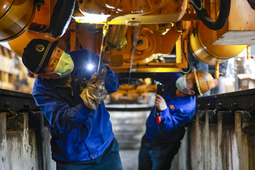 2��2������̶���ՙCе�εĴ����B·�Cе�z�޹������ڌ������B·�Cе�O���M�Йz�����I��ȫ�����C�����B·�Cе�O���B�������ε� �z