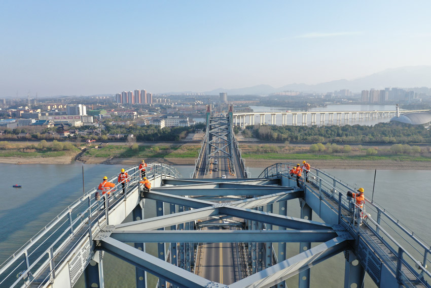 �������ھŽ��L��������M�Йz�����I���o�˙C�Ĕz������ �z