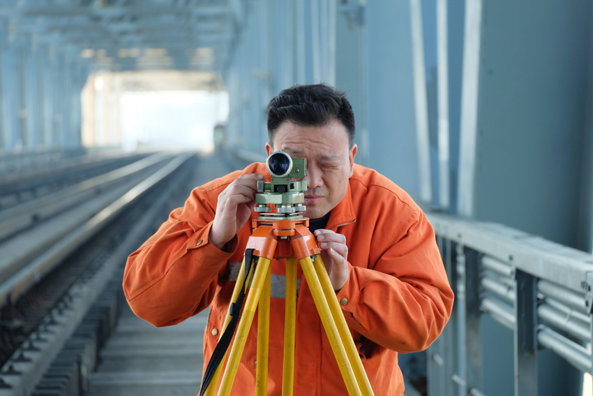 �������ھŽ��L������F·������ʹ��ˮ�ʃx�y���F·�Ϲ������S犞I �z