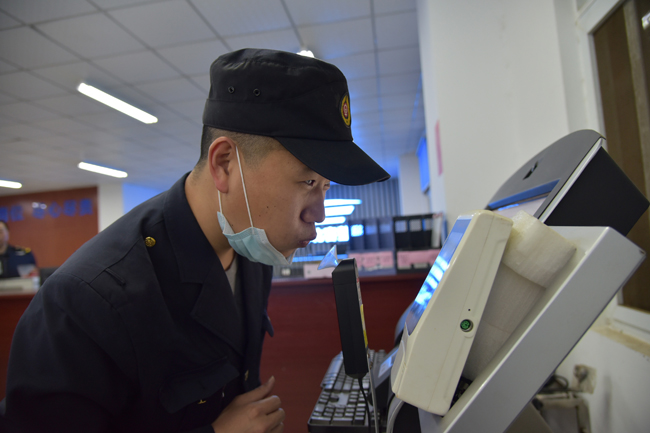 ����ǰ�������h����܇�gֵ���Һ������M�оƾ��yԇ����־�� �z