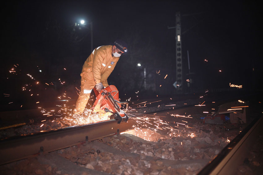 �܉�ˆT��ȫ�����b���и��f�܉�����Ӻ� �z