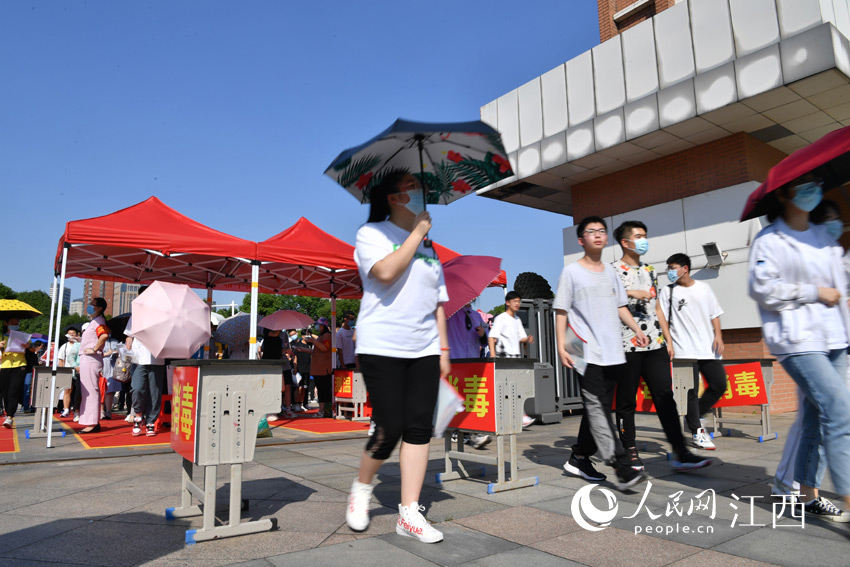 ���������M���ϲ����еĿ��c��������W �r��z��