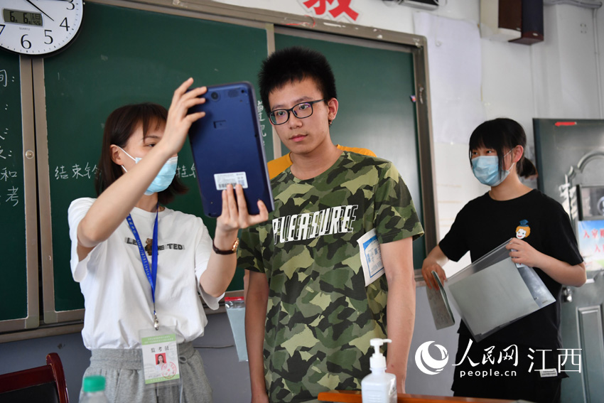 �O���ώ�������������Ϣ�M�к˲���������W �r��z��