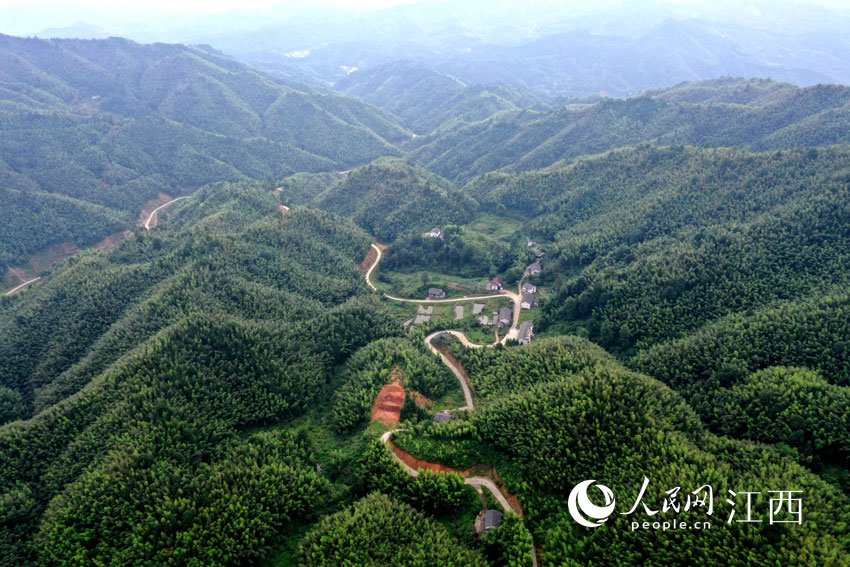 �^ȥ������ɽ·׃��Ӳ��ˮ��·���ɞ���ɽ���B�����ı��ͨ����������W �r��z��