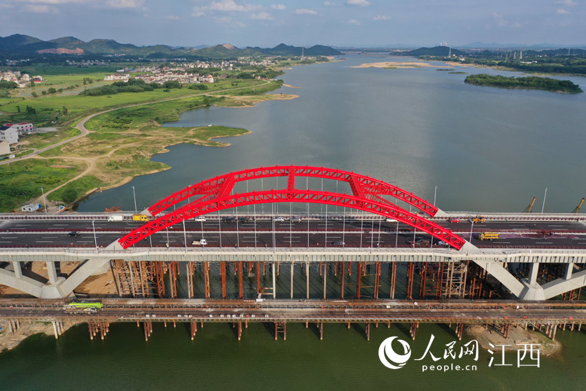 �½��ɵ�����ʯ����ش��M���ړ��֮����ԓ����7��30����ʽͨ܇��������W �r��z��