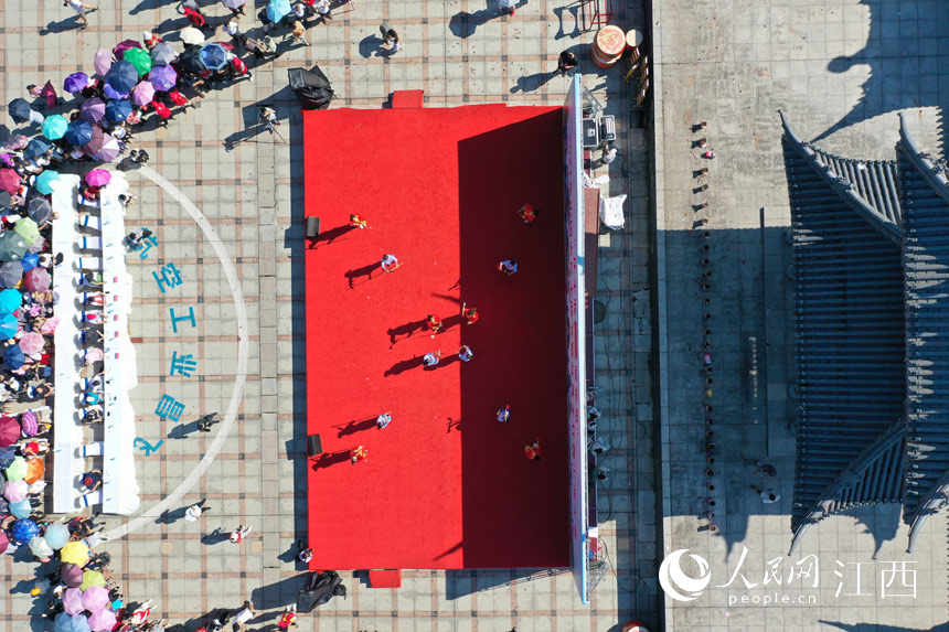 �̸���R�ݴ�ِ�F�����˂��d���d��cף�S�չ�������W �r��z