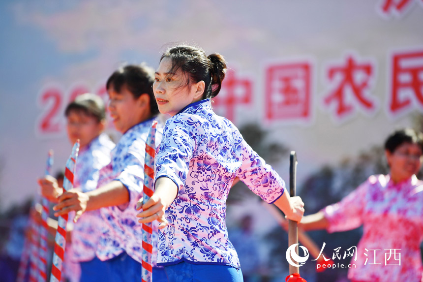 �̸���R�ݴ�ِ�F�����˂��d���d��cף�S�չ�������W �r��z