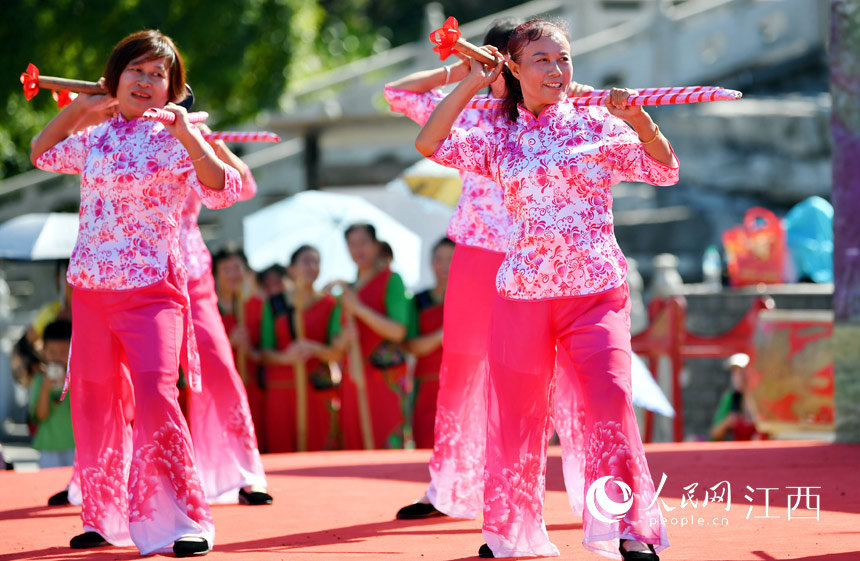 �̸���R�ݴ�ِ�F�����˂��d���d��cף�S�չ�������W �r��z