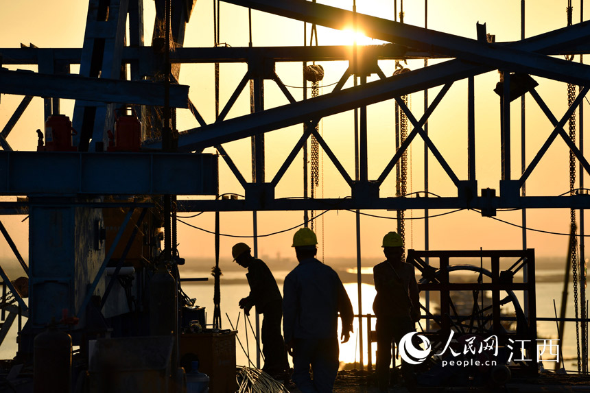 ʩ���ˆT�ڲ����S���F��Ϫ���ش����������ʩ��������W �r��z