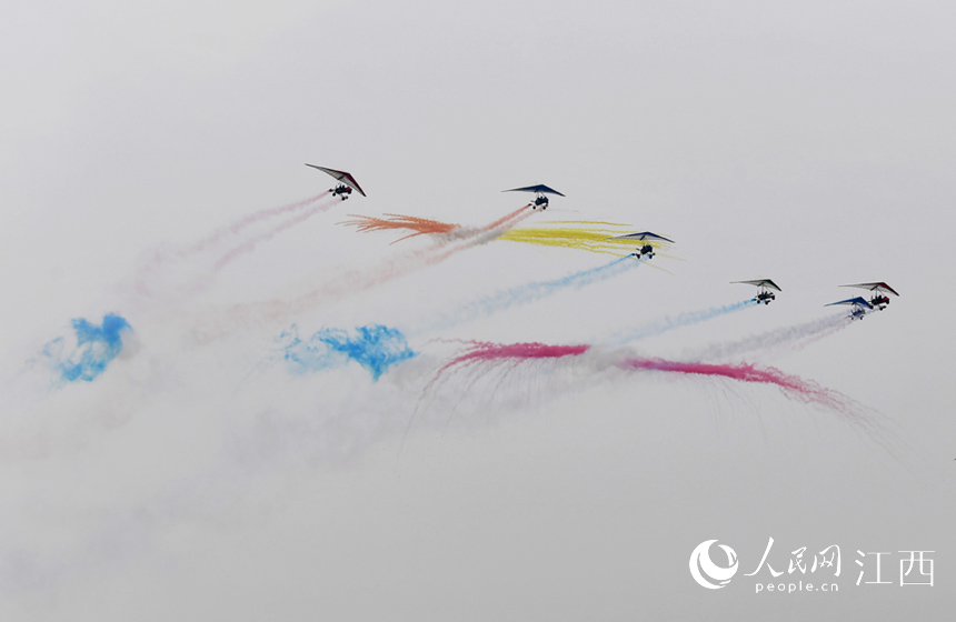 �ϲ��w�д���_Ļ���ڬ����C�����T���ؼ��w�б��������չ���� ����W �r��z