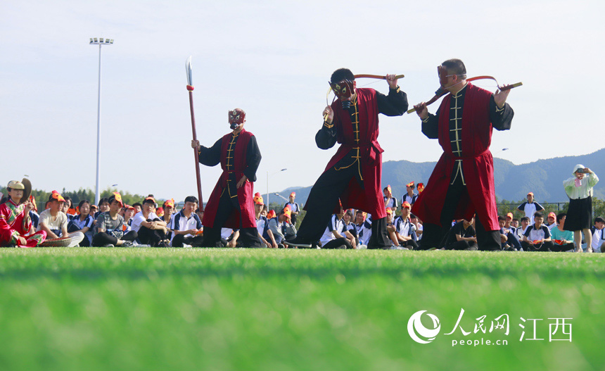 ���z�����˱��ݡ��������衱����־���z