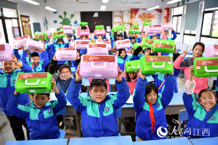 ���ӂ��_��չʾ�ɰ宋�����Ĺ������� ����W �r��z