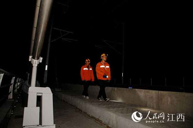 1��17���賿�������ӱ����С���c�P�������~���L���������O���M��Ѳҕ��������z