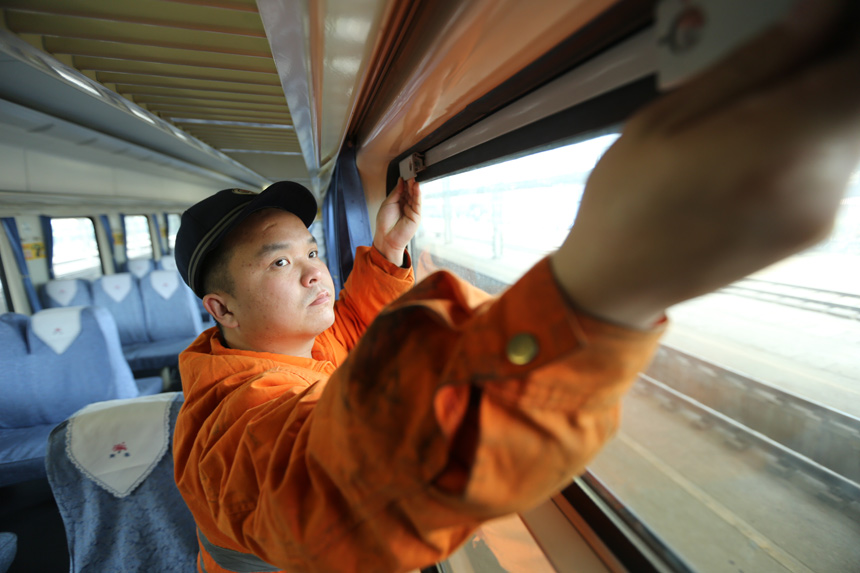 ��܇�z܇�T�ڙz�鴰���i�������z