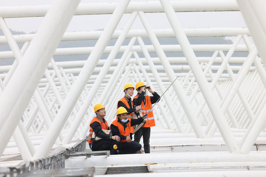 �ڸ���܇վ��������������ܽY���M�Йz���������z