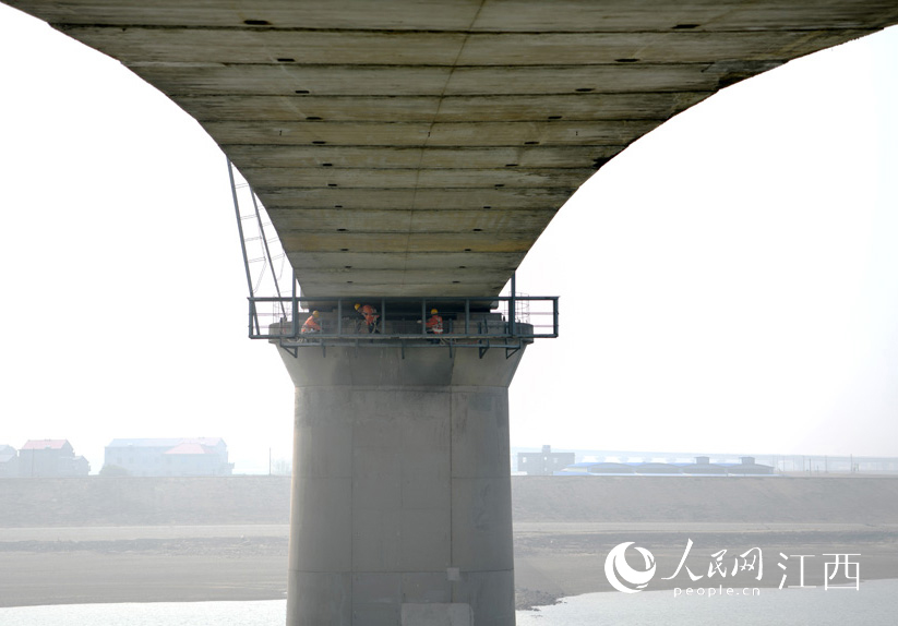 �ϲ����նε����ڽ����S���M���F·������M�И����z�����I�� �����֔z