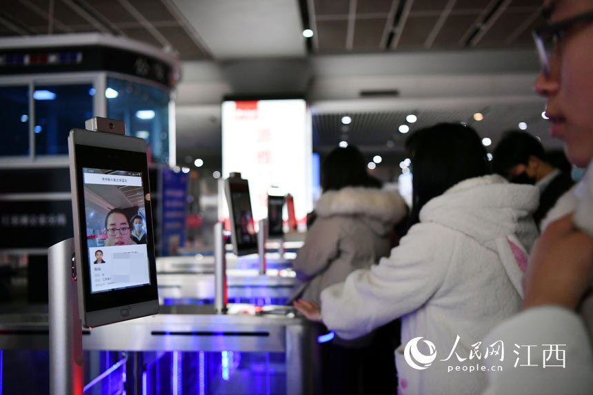 �������ǻ�ͨ�С��O�������R�e�ÿ���Ϣ��  ����W �r��z