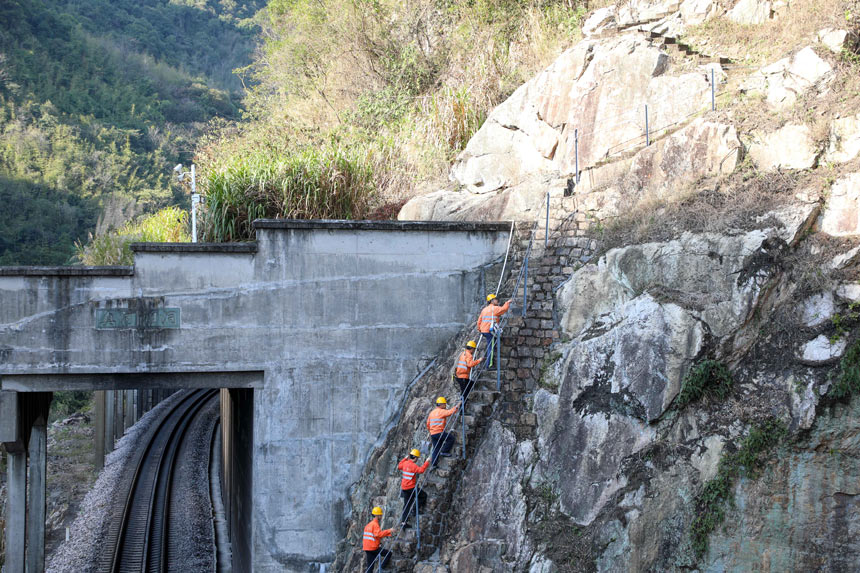 L갷厧Iеʂ䌦ɽwMЙzGz