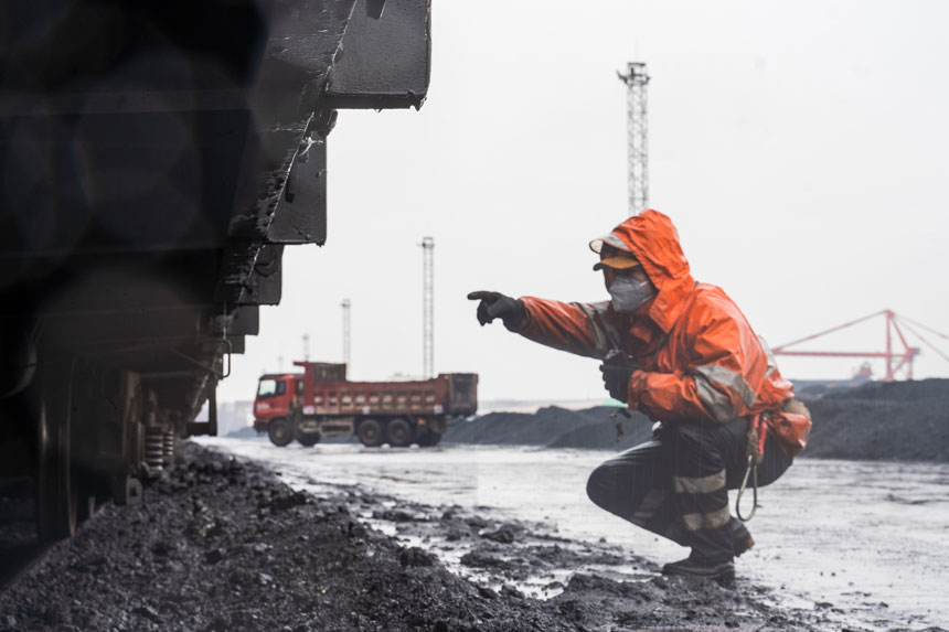 �{܇�T�ڸۿ��J��z��M�d�ú��܇�v����־���z