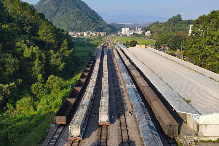 ܇վ��[�M��؛܇���@�ǡ�00�����{܇�T��һ��Ĺ��������������z