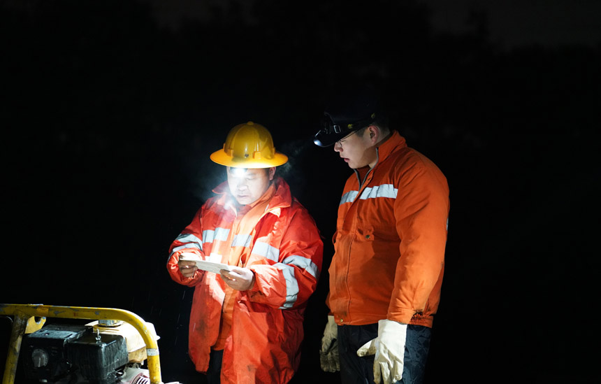 ���I�ˆT�J��ˌ����I�����������d�z