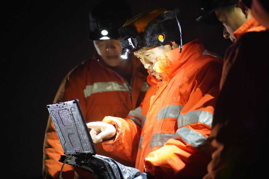 ���I�ˆT��܉���z��x���к�Ĕ����M�з����������S���z