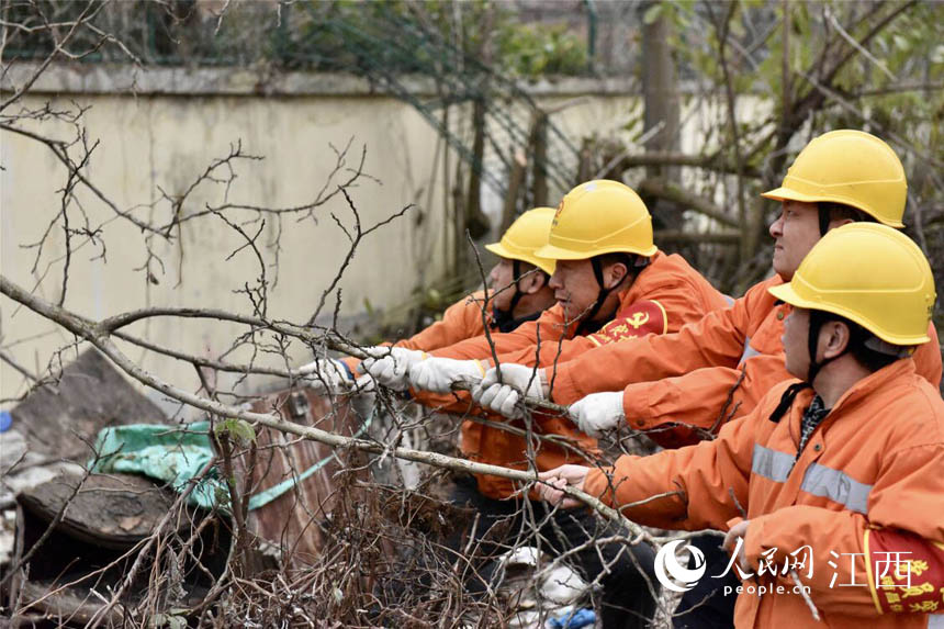 2��16�����ϲ���늶��h�T���R�ąf������Σ���������z