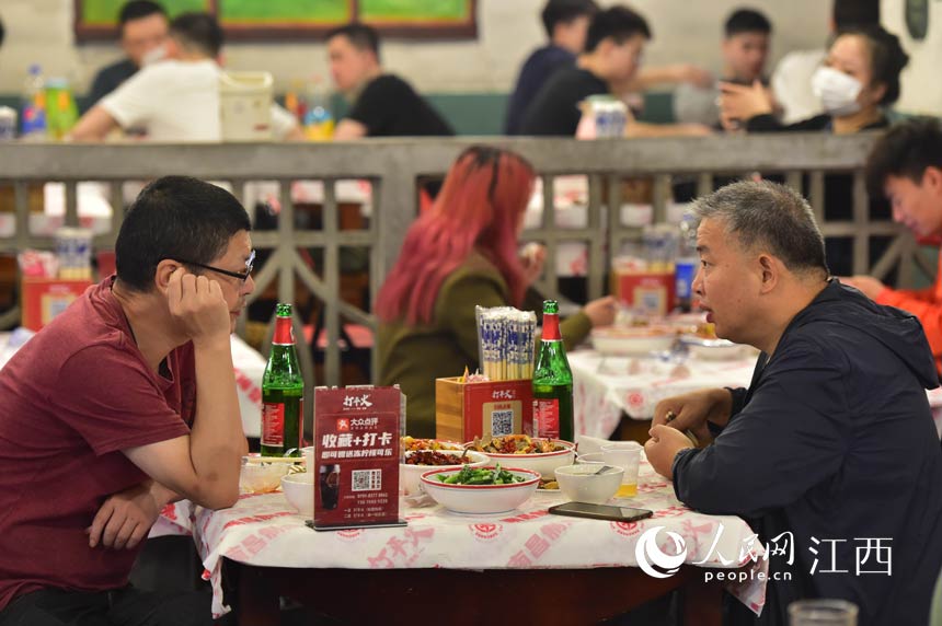 ��������Ͳ͵���������_���� ����W �r��z