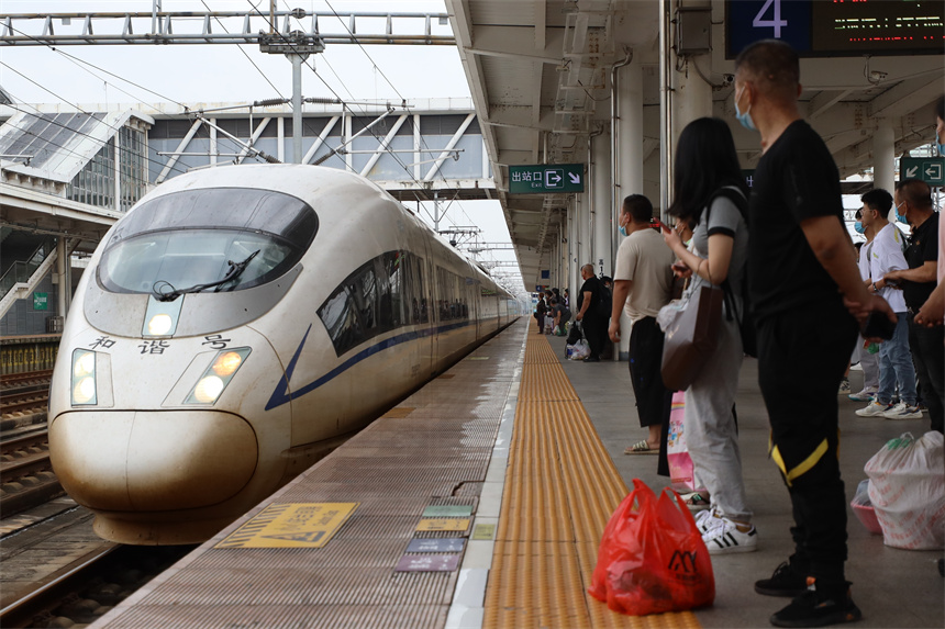 ������܇վ�ÿ�������꠵ȴ���܇�Mվ�������z