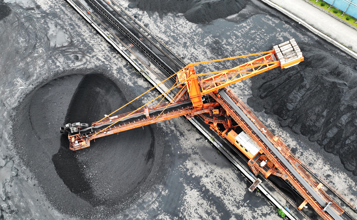 搶運電煤 保證電廠用煤需要