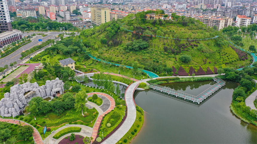 航拍江西省贛州市全南縣若湖公園。李凡欽攝