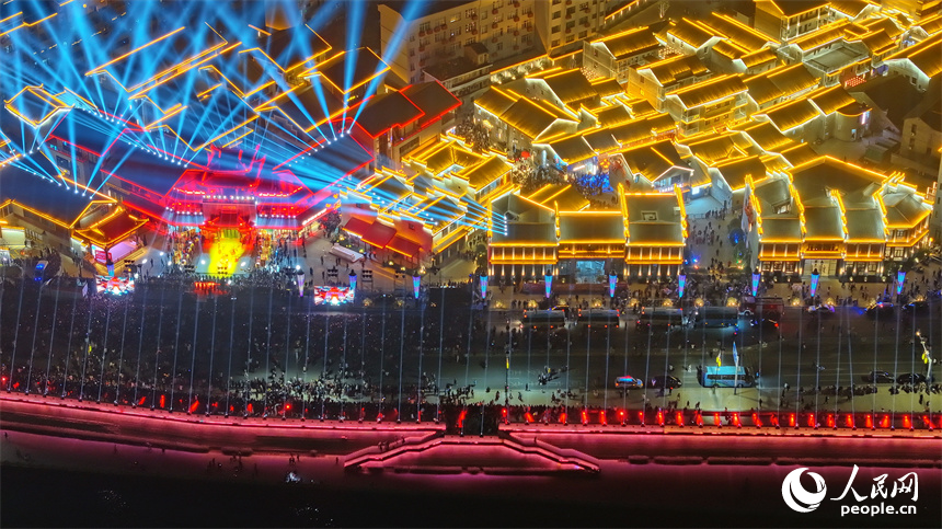 上下老街開街運營活動現場。人民網 朱海鵬攝